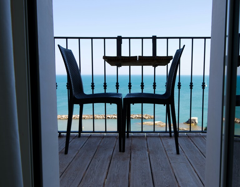 Ocean View Suite - Image 3